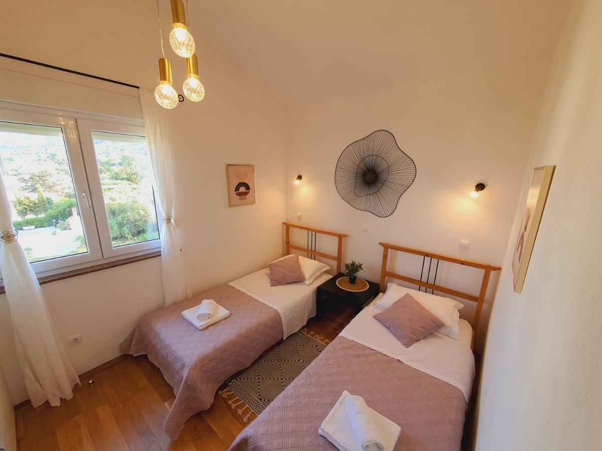 Apartman Mila Barbat na Rabu Exteriör bild
