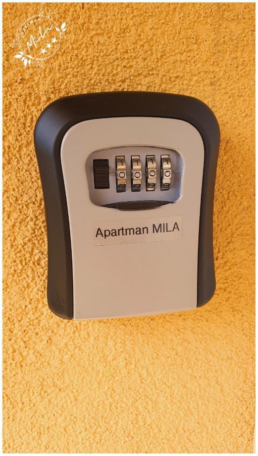 Apartman Mila Barbat na Rabu Exteriör bild